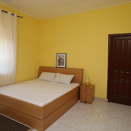 Akmary Guest House Ogbodjo Exterior photo